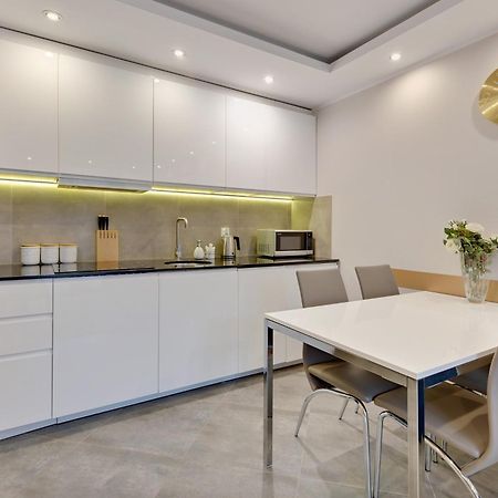 Flatbook Apartments Waterlane Island Spa With Riverview Gdansk Bagian luar foto