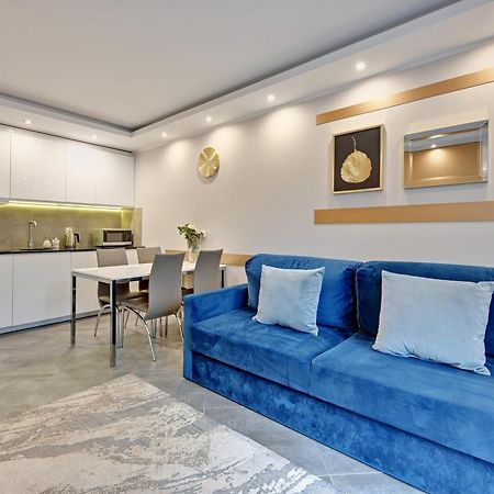 Flatbook Apartments Waterlane Island Spa With Riverview Gdansk Bagian luar foto