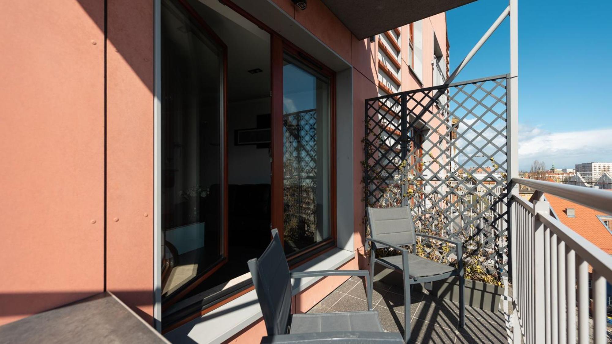 Flatbook Apartments Waterlane Island Spa With Riverview Gdansk Bagian luar foto